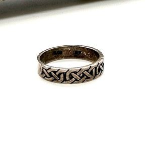 Vintage Silver Celtic Simple Band Ring
